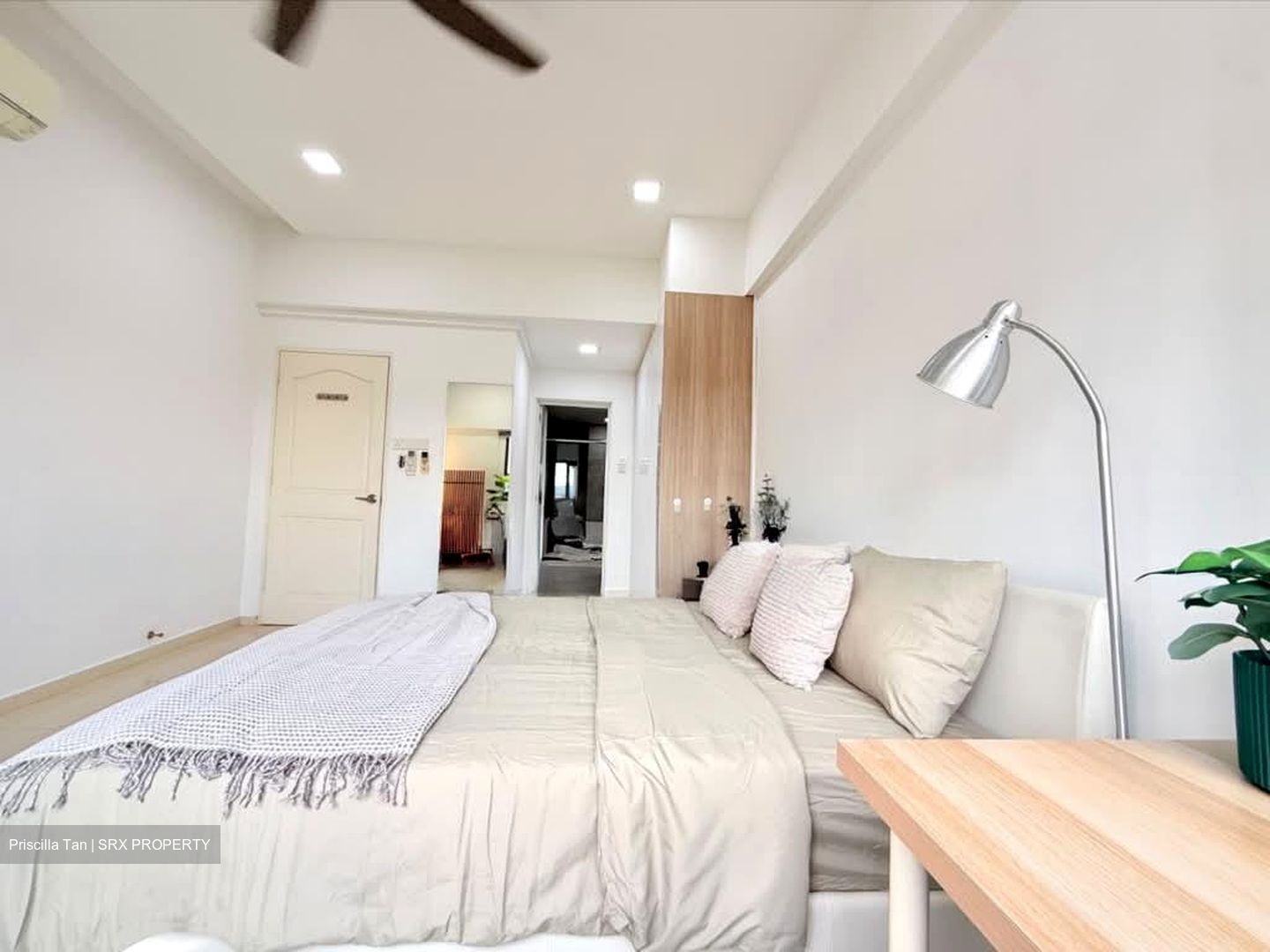 Queensway Tower / Queensway Shopping Centre (D3), Apartment #588243061